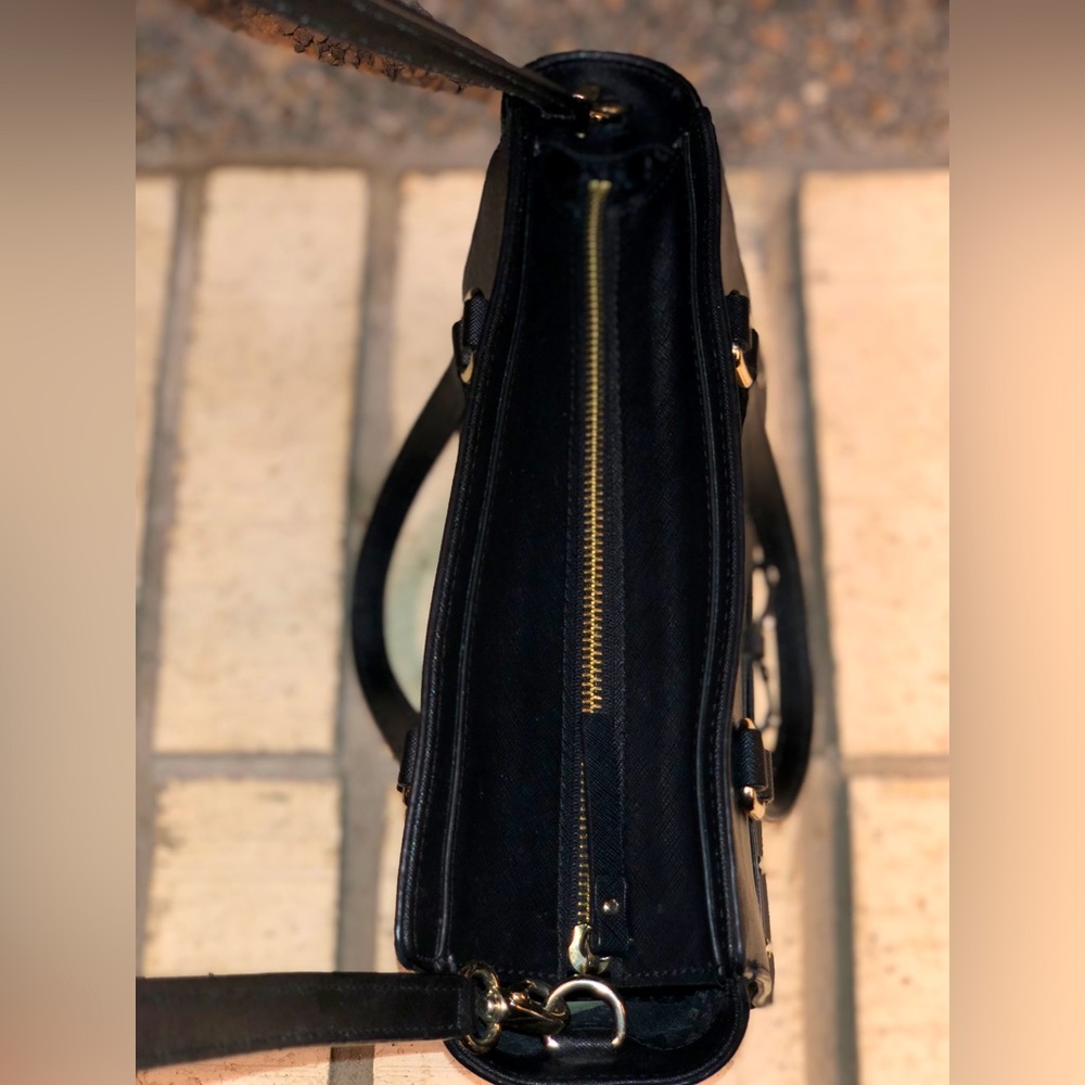 💥Moving to @the_bag_guy💥 Kate Spade - Laurel Way Hadlee Black Jeweled Satchel - Picture 3 of 12